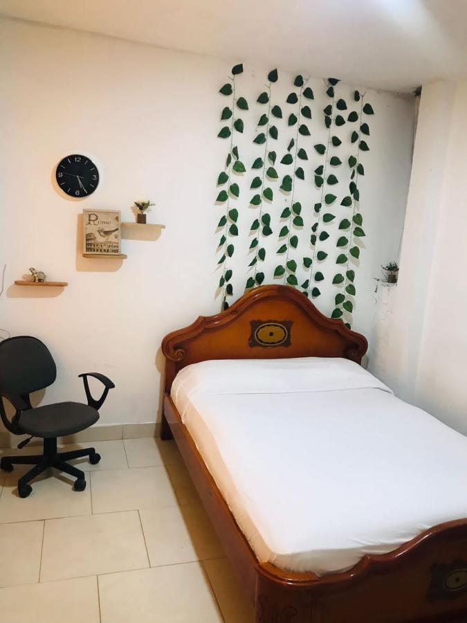 Hostal La 18 Pereira Luaran gambar